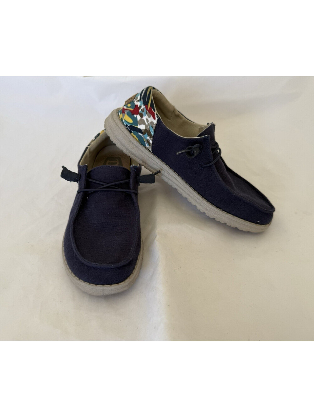 Hey Dude Wendy Funk Chambray Shoes Size 7 Blue Logo Heel Design Slip Ons